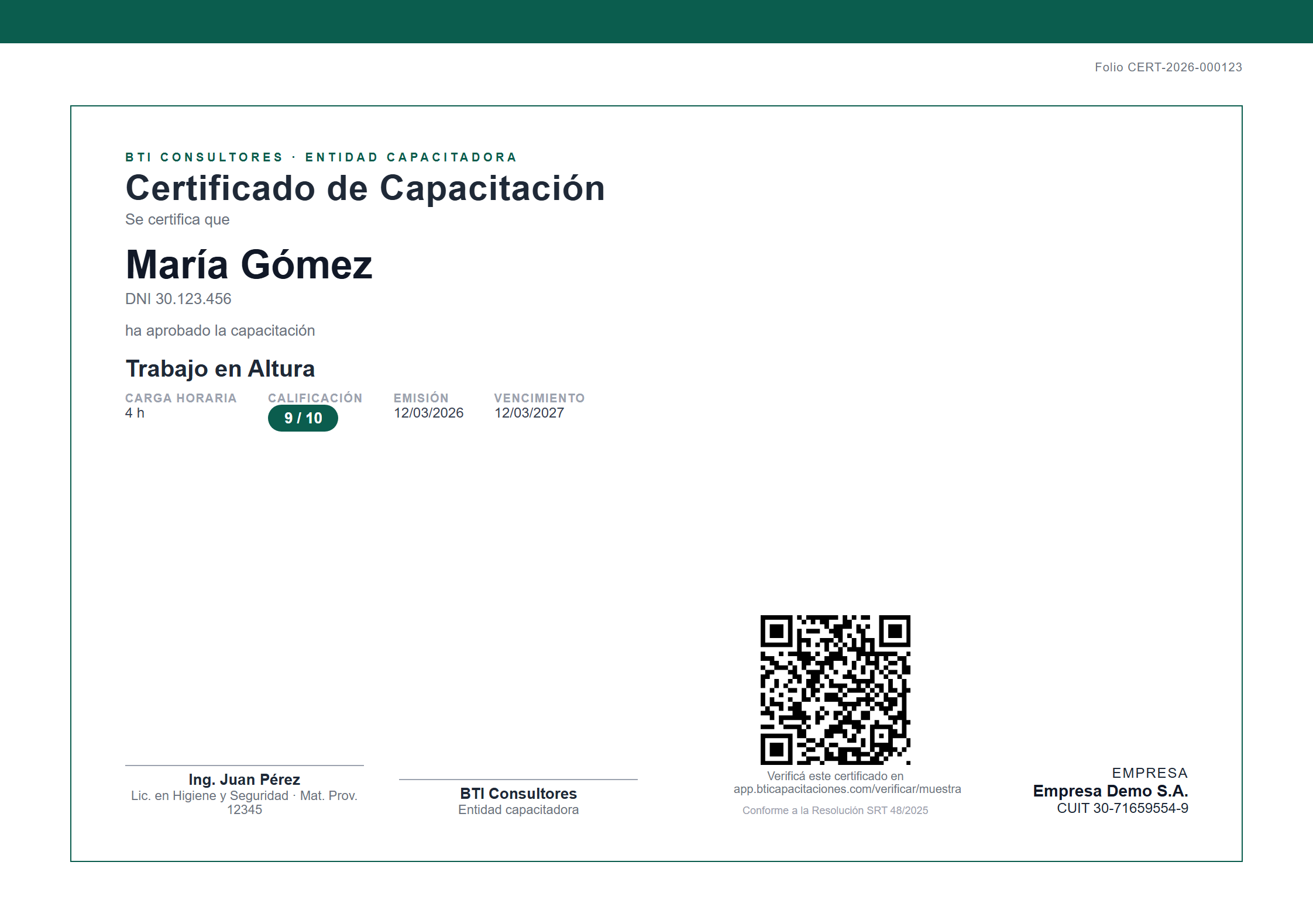 Certificado de capacitación de muestra emitido por BTI, con folio, código QR de verificación y firma del profesional